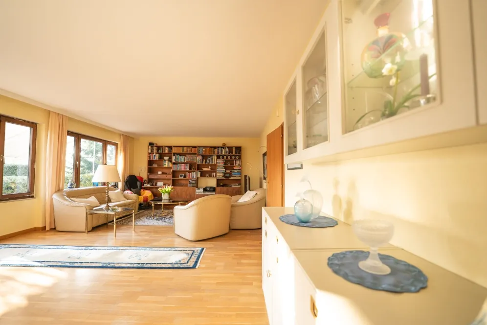 Schönes Einfamilienhaus in herrlich sonniger Lage von Seekirchen am Wallersee - Widok 3
