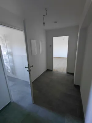 1-Zimmer-Wohnung mieten in Neunkirchen – 41 m², € 450 – Bild 4 von 8