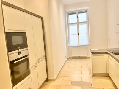 5-Zimmer-Wohnung mieten in Wien – 209 m², € 3.160 – Bild 12 von 44