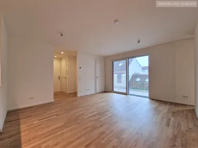 Top-City-Lage mit großem SÜD-Balkon - nähe Bahnhof Meidling!