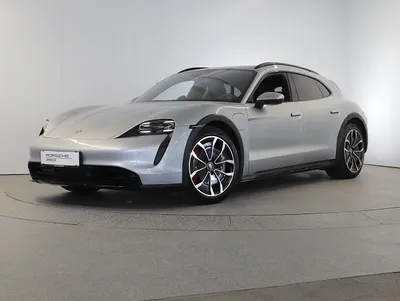 Porsche Taycan 4S Cross Turismo