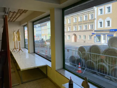 Gewerbeimmobilie mieten in Braunau am Inn – 520 m², € 6 – Bild 1 von 12