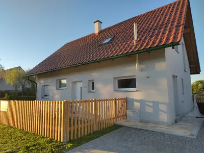 6-Zimmer-Haus mieten in Südoststeiermark – 130 m², € 1.400 – Bild 1 von 12