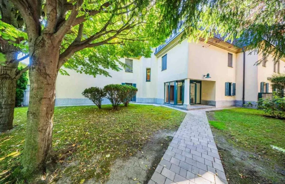 Exklusive 4 Zimmer Eigentumswohnung Nähe Grinzinger Platz, 1190 Wien - Ansicht 2