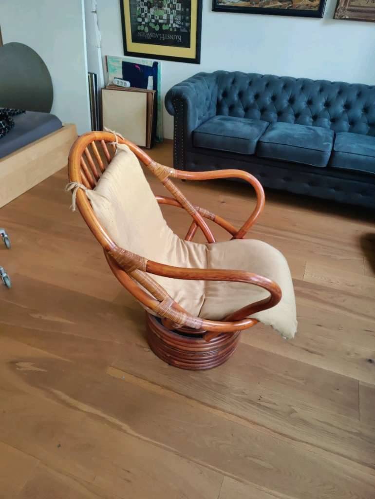Bambus Drehstuhl,  70,- (1040 Wien) - willhaben
