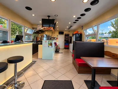 Gewerbeimmobilie mieten in Amstetten – 50 m², € 1.021 – Bild 2 von 4