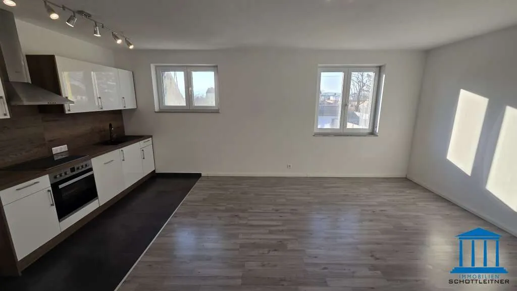 Modernes Büro mit PARKPLATZ nähe "Nordspange" - Einbauküche vorhanden! - Ansicht 2