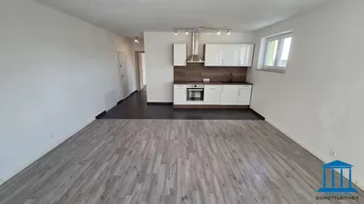 2-Zimmer-Gewerbeimmobilie mieten in Wiener Neustadt Land – 62 m², € 599 – Bild 3 von 16