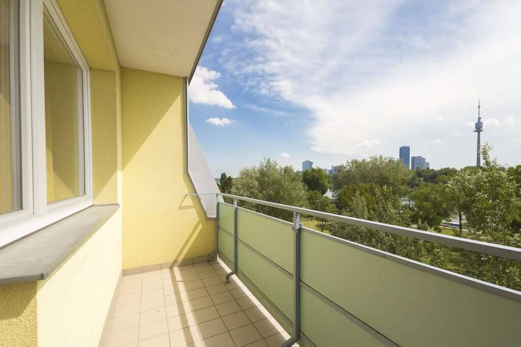 STEPHENSONGASSE -AN DER OBEREN ALTEN DONAU---2 ZIMMER DG-WOHNUNG MIT LOGGIA--- - Ansicht 2