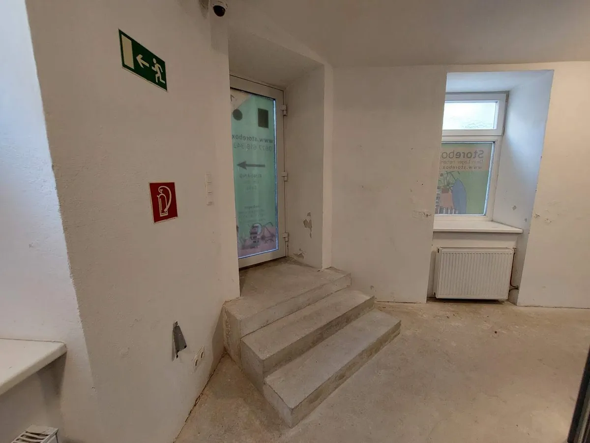 Attraktive 4,56 % Bruttoanfangsrendite - Geschäftslokal mit langfristigen Mietern - Ansicht 3
