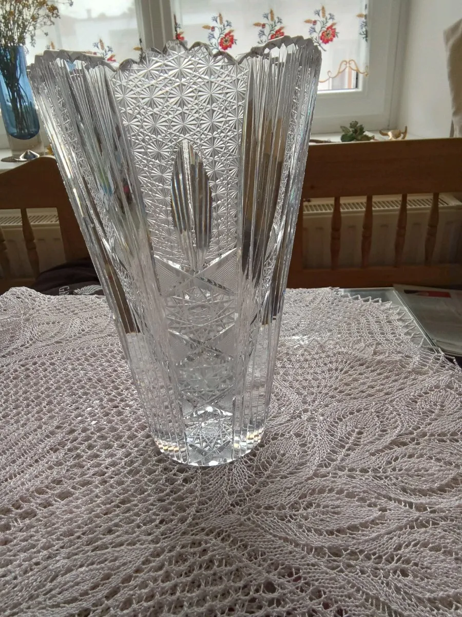 Kristallvasen, € 35,- (2460 Bruck an der Leitha)
