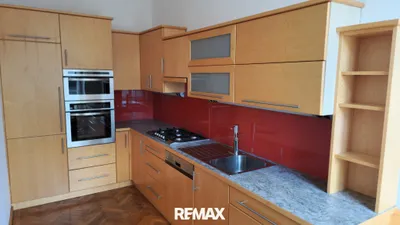 2-Zimmer-Gewerbeimmobilie mieten in Wien – 73,5 m², € 1.103 – Bild 2 von 12
