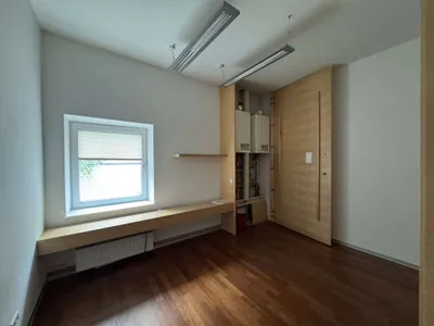 10-Zimmer-Gewerbeimmobilie mieten in Wien – 608 m², € 7.705 – Bild 23 von 28