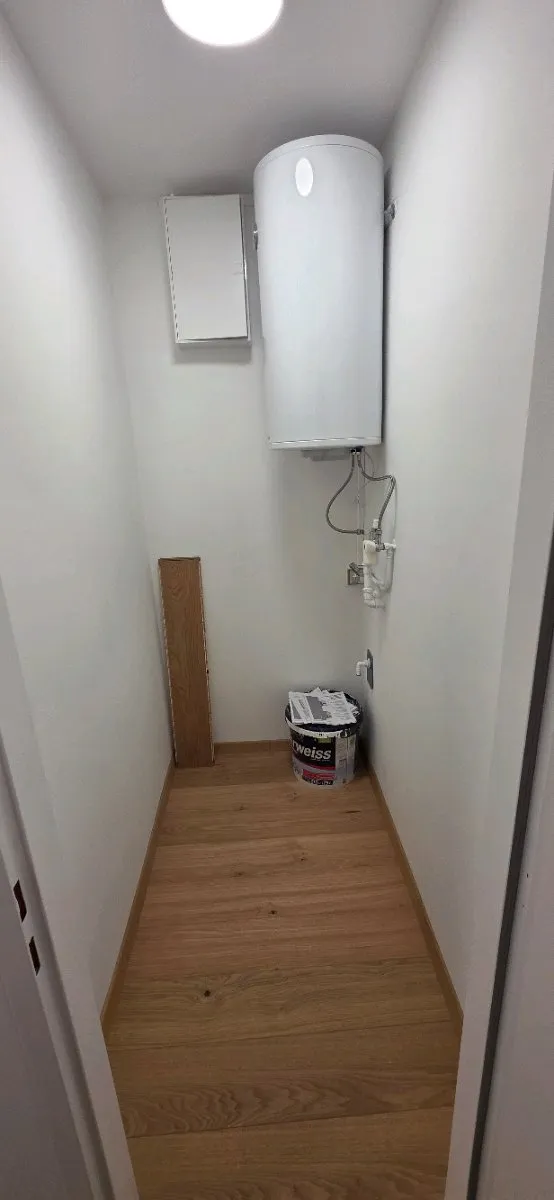 Modern, fully renovated 2-room apartment with balcony in 1060 Vienna (Webgasse) - Private Rental (No Commission) - Widok 3