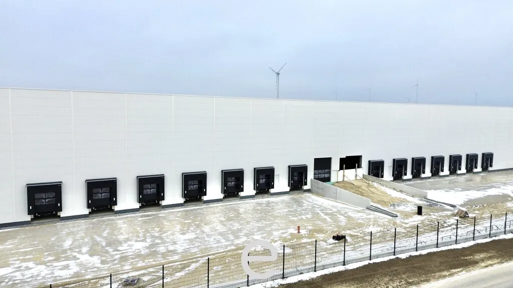 Direkt an der Grenze zwischen Österreich, Slowakei und Ungarn I Lager- und Produktionshalle ab 3.500 m² zu mieten - Ansicht 3