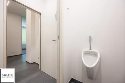 7-Zimmer-Gewerbeimmobilie mieten in Wien – 284 m², € 5.254 – Bild 31 von 36