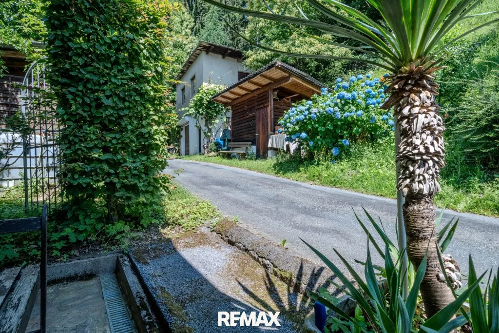Fernblick & 4.994 m² Grund - Wohnhaus mit Bauplatz-Potenzial - Widok 3