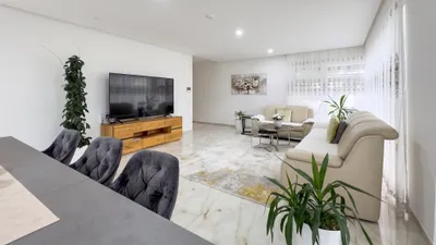 6-Zimmer-Haus kaufen in Klagenfurt Land – 235,11 m², € 719.000 – Bild 7 von 19