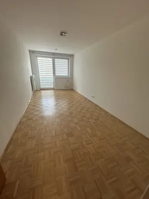 4-Zimmer-Wohnung kaufen in Vöcklabruck – 120,61 m², € 319.000 – Bild 8 von 10