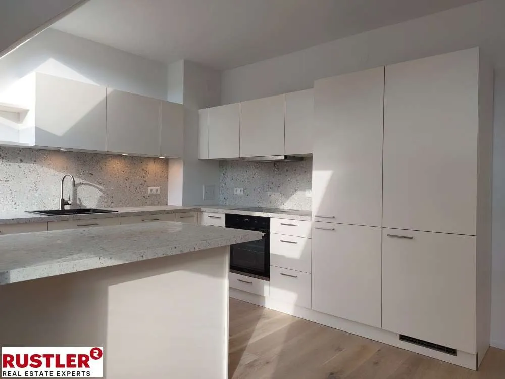 Seltene Investmentchance: Top sanierte Wohnung mit Terrasse - Ansicht 3