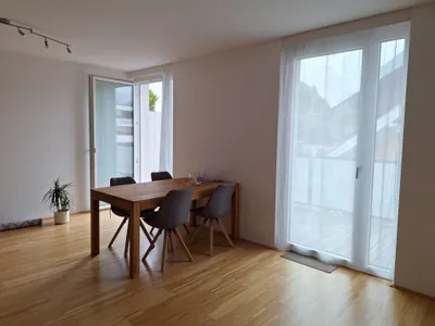 2-Zimmer-Wohnung mieten in Kufstein – 62 m², € 1.228 – Bild 2 von 6
