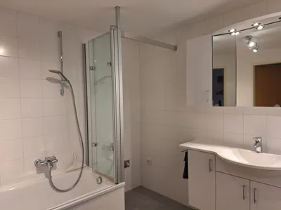 2-Zimmer-Wohnung mieten in Kufstein – 62 m², € 1.228 – Bild 3 von 6