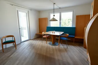 2-Zimmer-Wohnung mieten in Linz – 49 m², € 980 – Bild 2 von 13