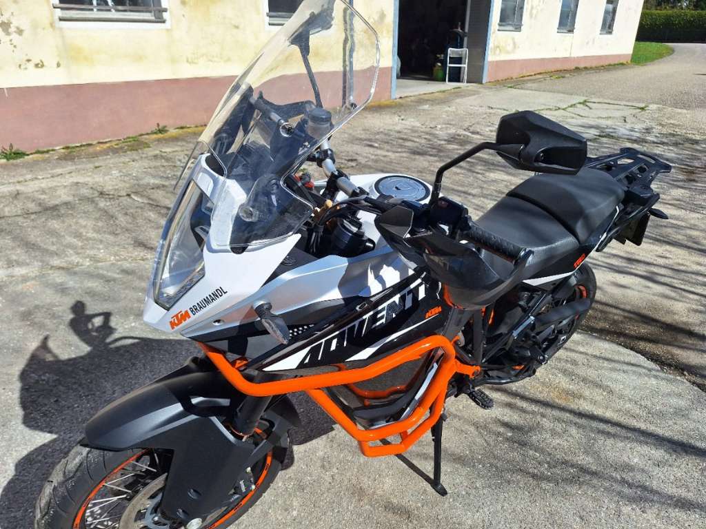KTM Adventure 1190 mit orig. KTM Koffer Tourer
