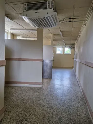 Gewerbeimmobilie mieten in Vöcklabruck – 407 m², € 2.000 – Bild 9 von 14