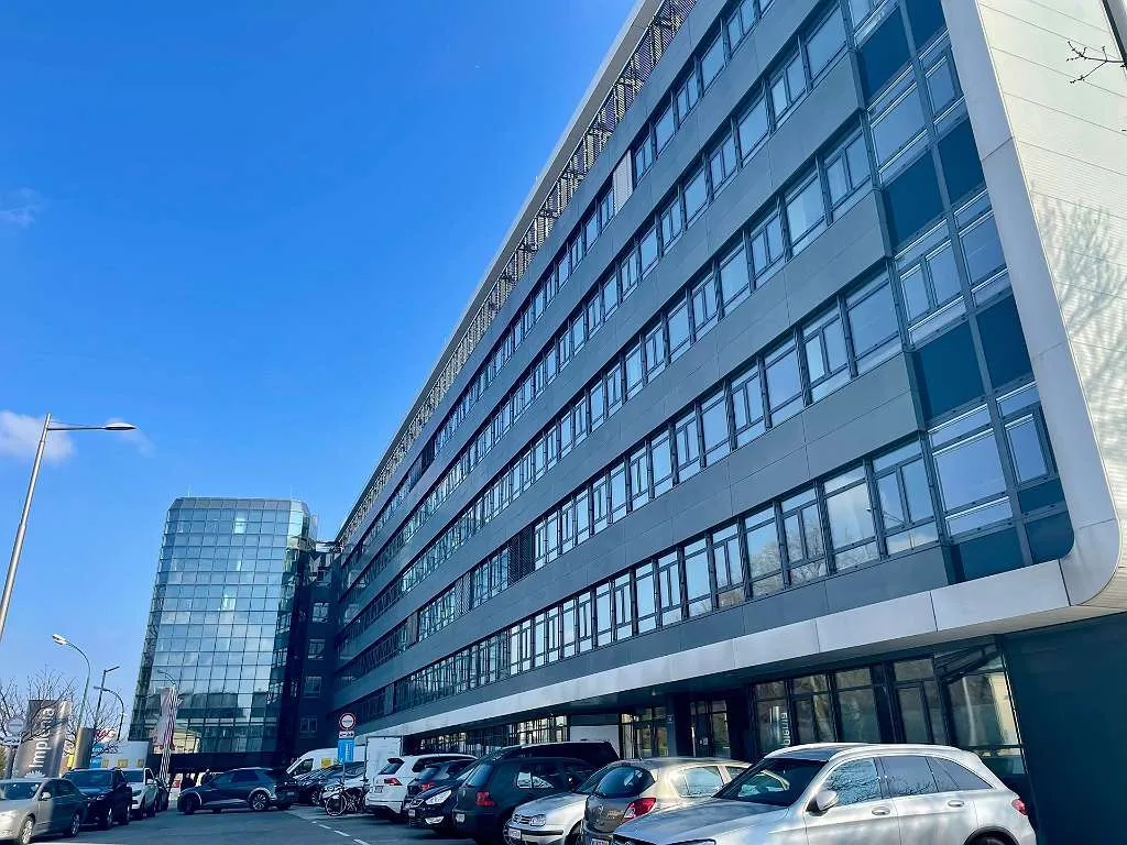 Bürofläche im Erdgeschoß zu mieten - Bild 2