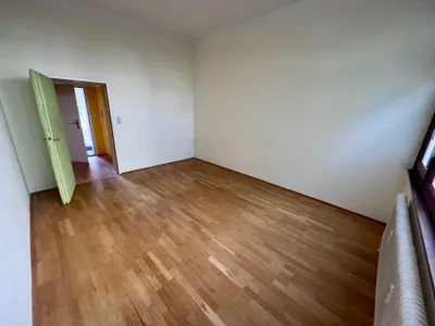1-Zimmer-Wohnung mieten in Graz – 30 m², € 509 – Bild 4 von 8