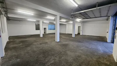 Gewerbeimmobilie mieten in Gmunden – 215 m², € 1.450 – Bild 4 von 9