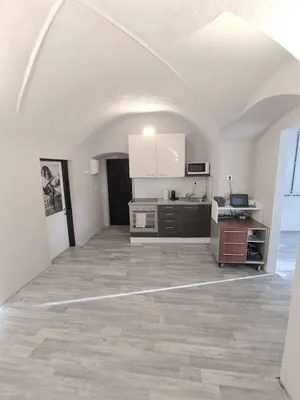 Gewerbeimmobilie kaufen in Innsbruck – 50 m², € 320.000 – Bild 5 von 7