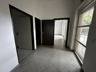 4-Zimmer-Gewerbeimmobilie mieten in Gänserndorf – 218 m², € 930 – Bild 5 von 25