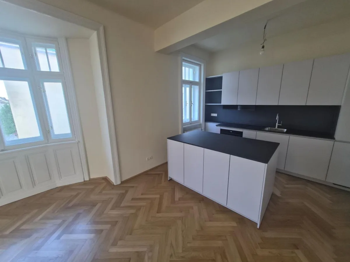 3 ZIMMER-WOHNUNG, IDEAL FÜR PÄRCHEN, WG ODER FÜR KLEINFAMILIEN – pohled 2