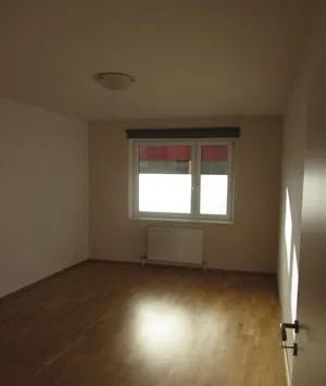 Sanierte 3-Zimmer-Wohnung - PROVISIONSFREI! - 1140 Wien – Bild 2