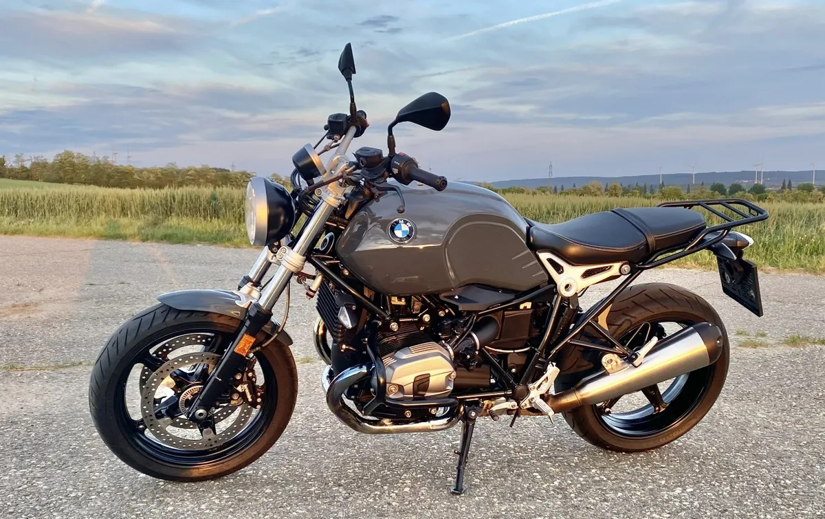 BMW R NineT