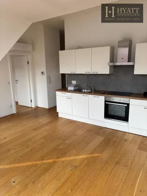 Moderne 2-Zimmer Dachgeschoßwohnung in 1100 Wien - 65m², Miete EUR990! – Bild 3