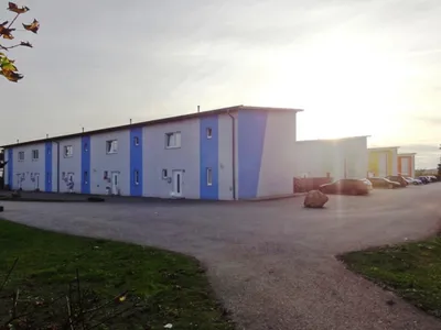 4-Zimmer-Haus mieten in Amstetten – 117 m², € 1.360 – Bild 1 von 11