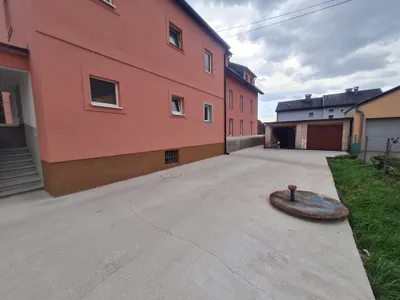 5-Zimmer-Haus mieten in Wels – 120 m², € 1.495 – Bild 1 von 6