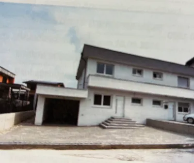 Haus kaufen in Vöcklabruck – 120 m², € 372.000 – Bild 1 von 4