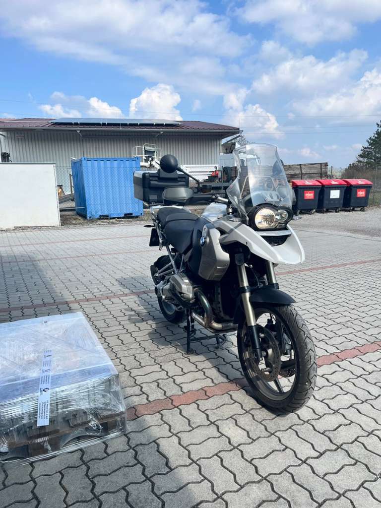 BMW R 1200 GS mit ESA Tourer