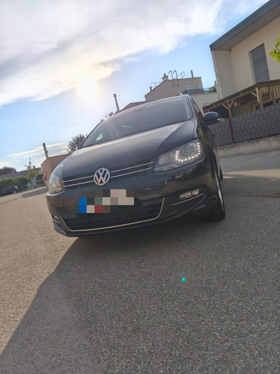 VW Sharan