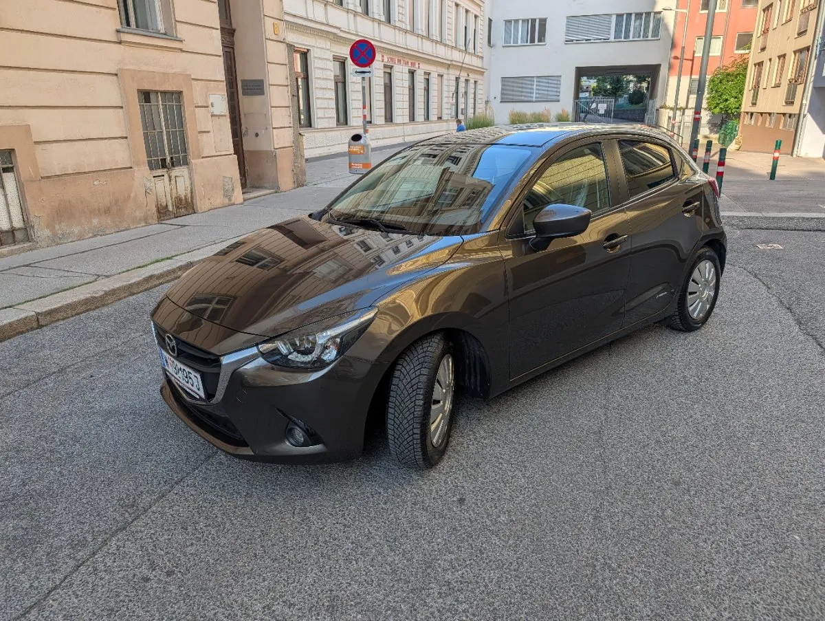 Mazda Mazda2