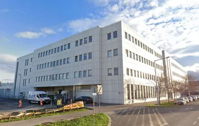 Gewerbeimmobilie mieten in Wien – 2 454 m², € 11 – Bild 1 von 9