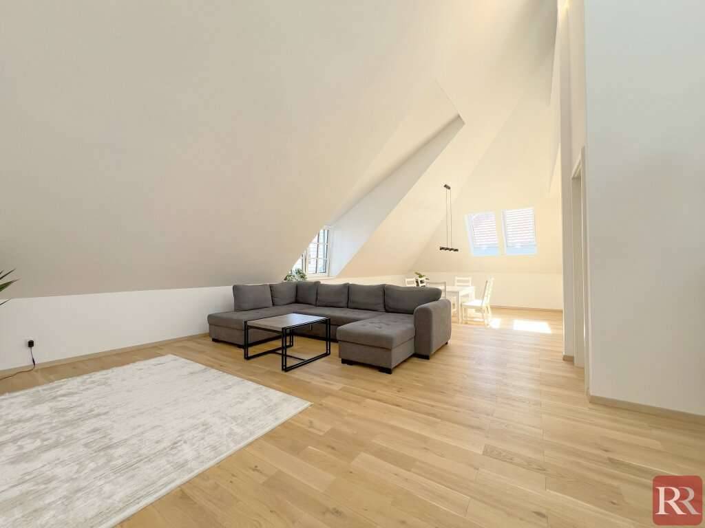 Exklusive Dachgeschosswohnung im Herzen von Klosterneuburg, Klosterneuburg