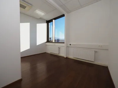 5-Zimmer-Gewerbeimmobilie mieten in Salzburg Stadt – 131,43 m², € 2.132 – Bild 8 von 12