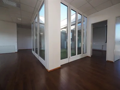5-Zimmer-Gewerbeimmobilie mieten in Salzburg Stadt – 131,43 m², € 2.132 – Bild 7 von 12