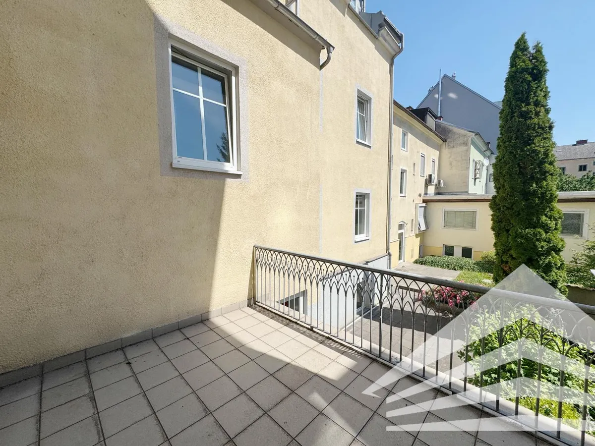 Klimatisierte 4-Zimmer Wohnung mit Küche & Balkon in LINZ-URFAHR! - Ansicht 2