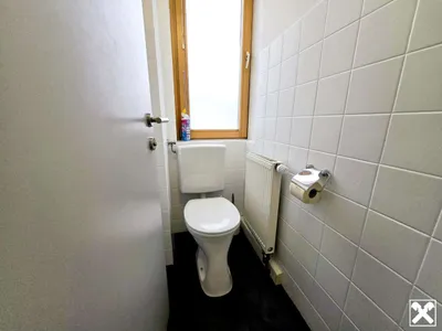 7-Zimmer-Gewerbeimmobilie mieten in Amstetten – 159 m², € 8 – Bild 16 von 22